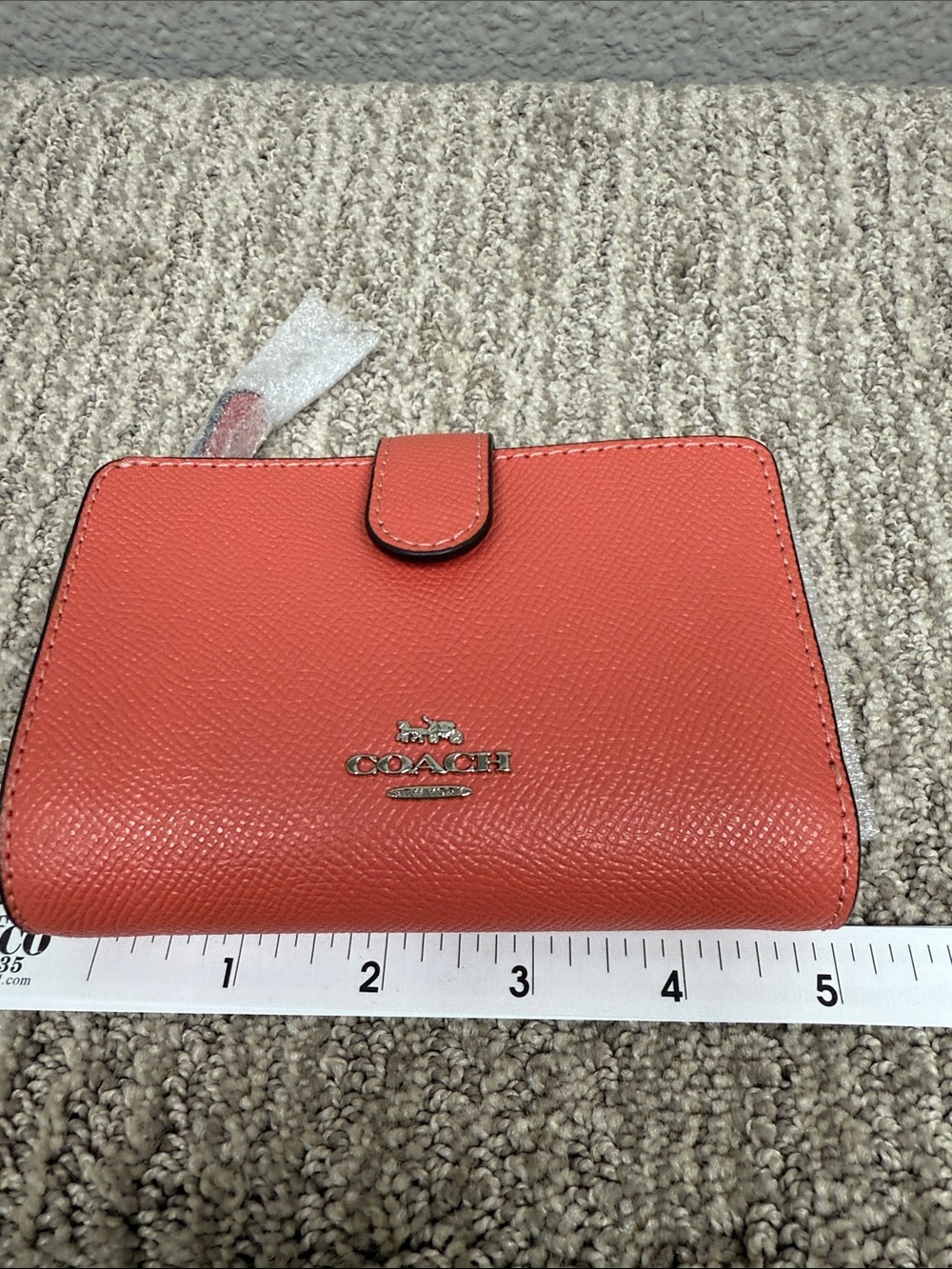 Coach Crossgrain Coral Pebbled Leather Medium Corner Zip Snap Wallet - Picture 8 of 9